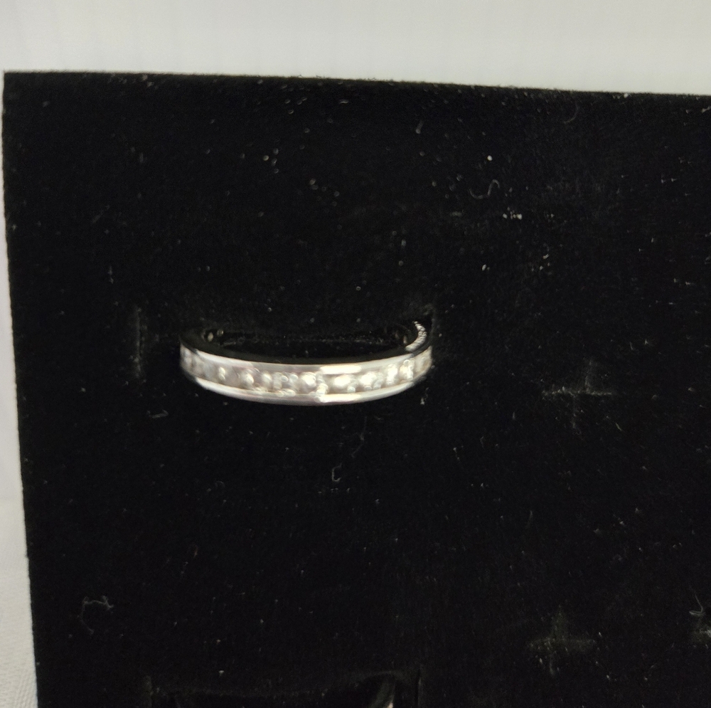 3- Rings - Picture 2 of 10